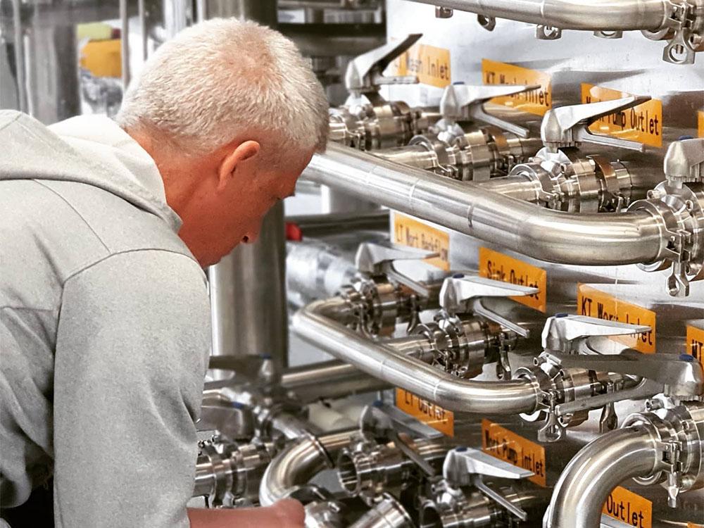 What is the advantages of brewery control manifold?